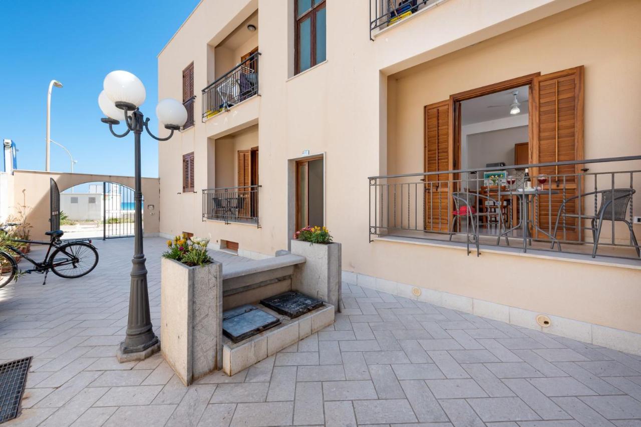 I Tre Golfi Beach Apartments Сан Вито ло Капо Екстериор снимка